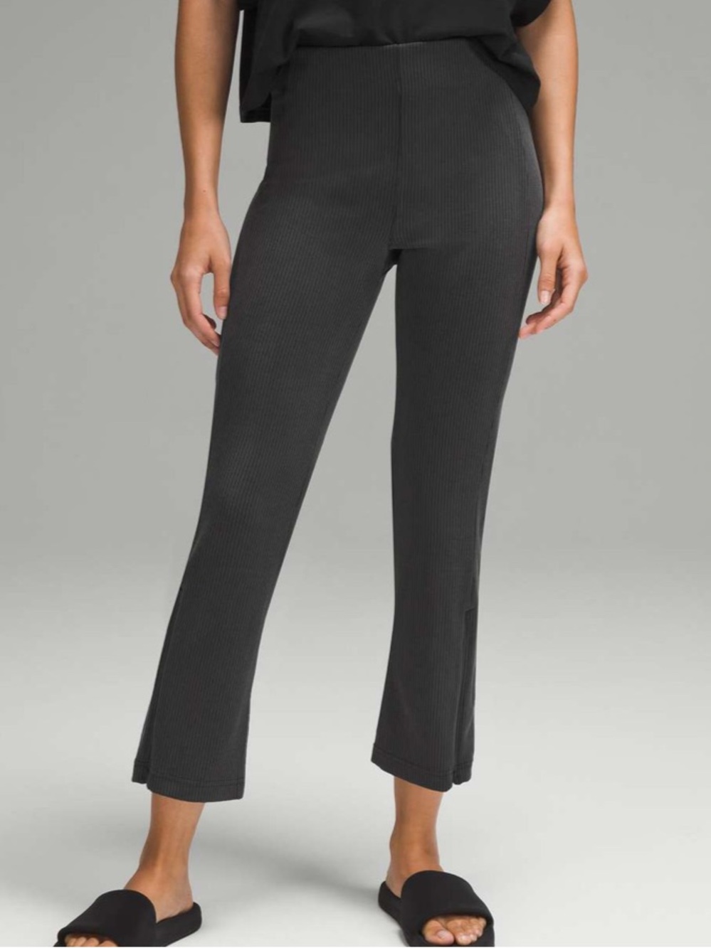 Lululemon Ribbed Softstreme Zip-Leg High-Rise Cropped Pants 25" Size 8
